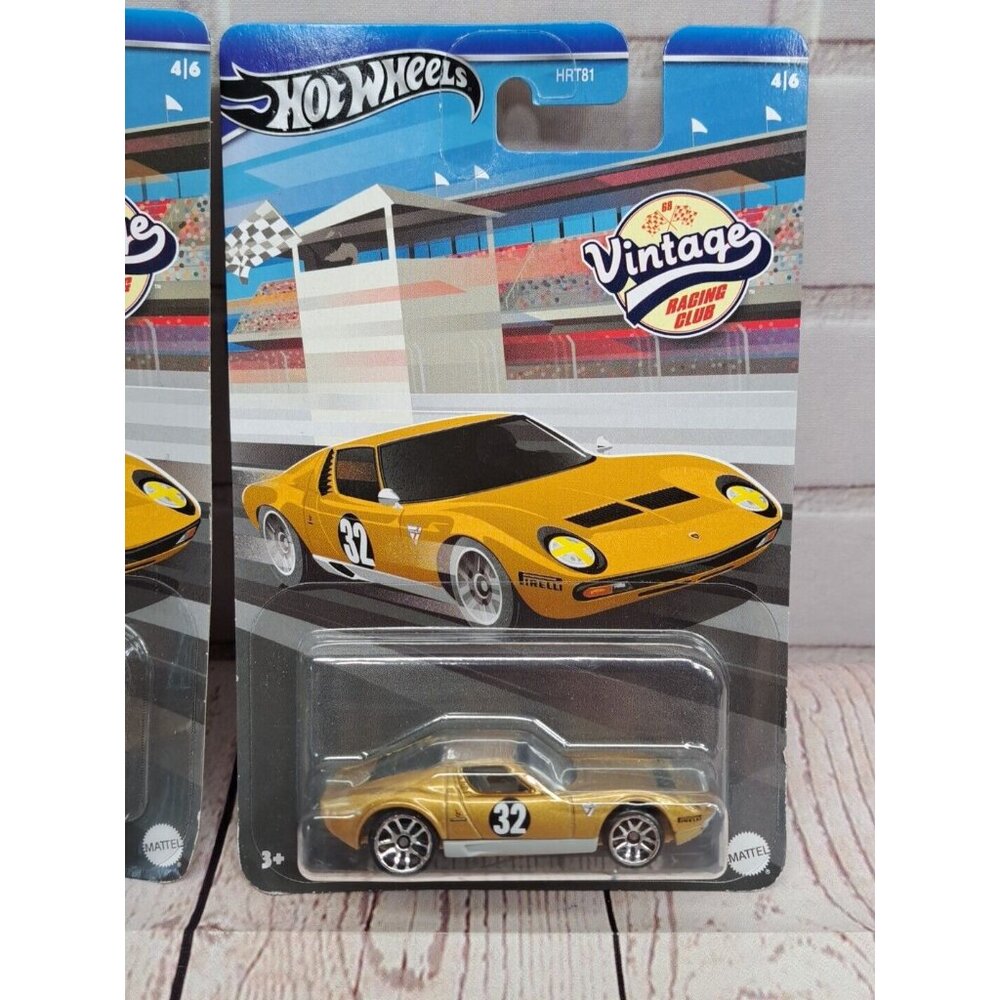 (2 Pack) 2024 Hot Wheels 4/6 Vintage Racing Club 1971 Lamborghini Miura SV Gold